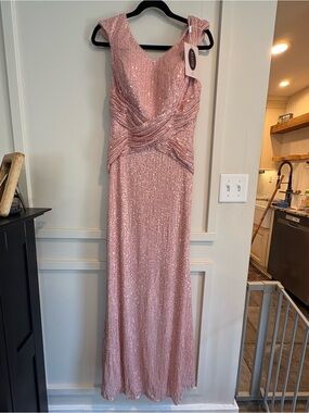 NWT RYANTH Sparkly Dusty Rose Sequin Sleeve Gown- Size 6- Mother of the Bride